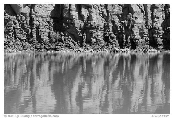 Cliffs reflections, Colorado River. Canyonlands National Park (black and white)