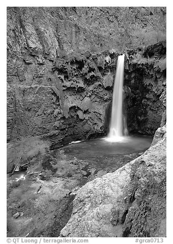 Mooney Falls. Grand Canyon National Park (black and white)