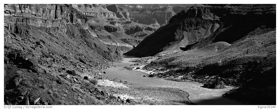 Colorado River meandering through canyon. Grand Canyon National Park (black and white)