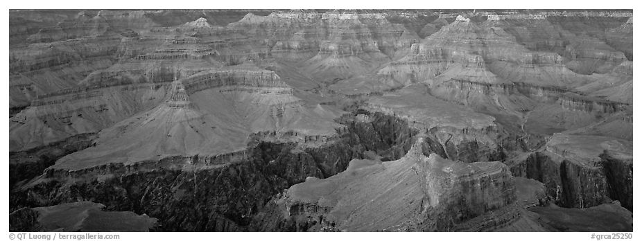 Buttes and Granite Gorge. Grand Canyon  National Park (black and white)