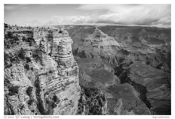 Tourists on Mather Point. Grand Canyon National Park (black and white)
