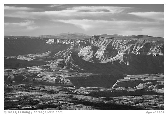 Mollies Nipple and Price Point. Grand Canyon National Park (black and white)
