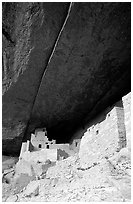 Round tower in Cliff Palace. Mesa Verde National Park, Colorado, USA. (black and white)