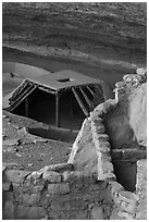 Masonery structure and pithouse, Step House, Wetherill Mesa. Mesa Verde National Park ( black and white)