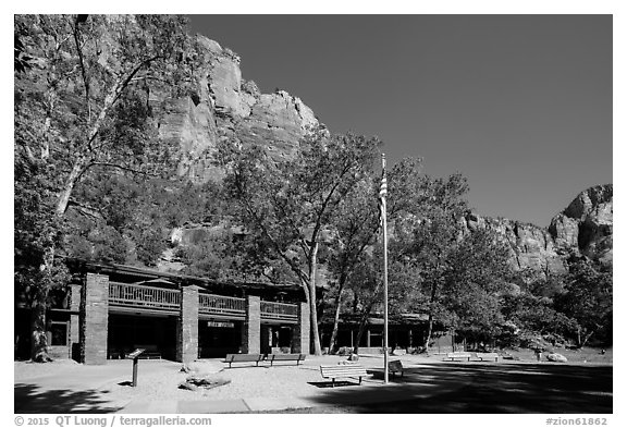 Zion lodge. Zion National Park (black and white)