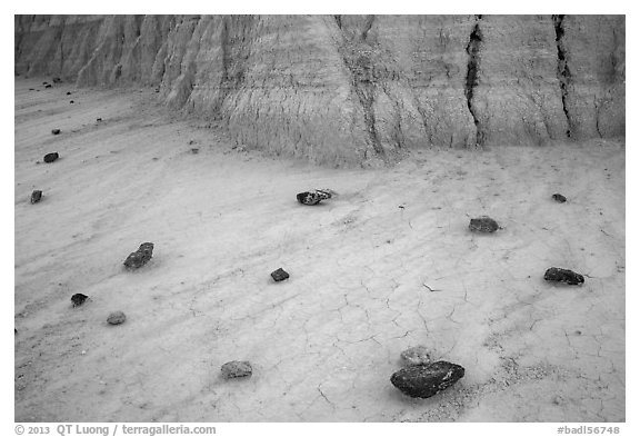 Rocks and clay. Badlands National Park (black and white)