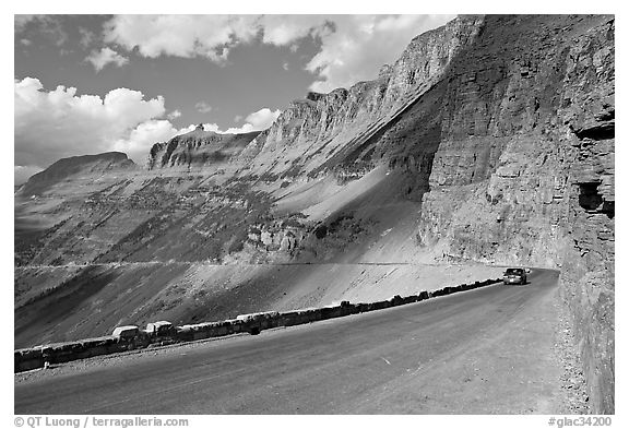 Going to the Sun road below the Garden Wall, afternoon. Glacier National Park (black and white)