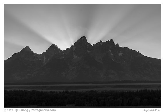 Crepuscular rays behind the Tetons. Grand Teton National Park (black and white)