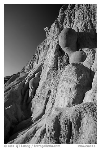 Cannonball concretions on cliff. Theodore Roosevelt National Park (black and white)