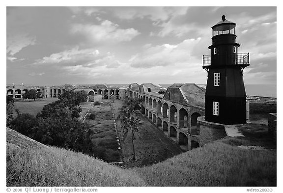 Fort Jefferson lighthouse, dawn. Dry Tortugas  National Park (black and white)