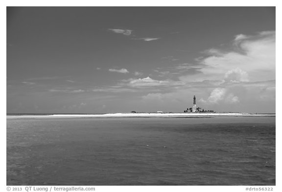 Turquoise waters around Loggerhead key. Dry Tortugas National Park (black and white)