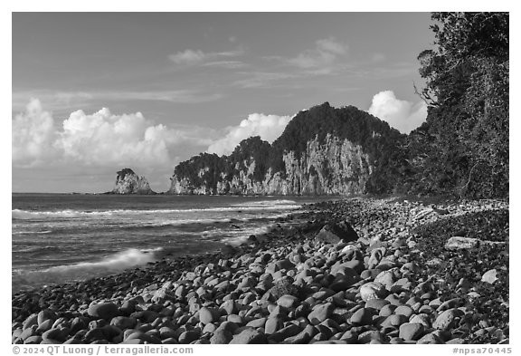 Pola Island from Tuafanua Beach, late afternoon. National Park of American Samoa (black and white)