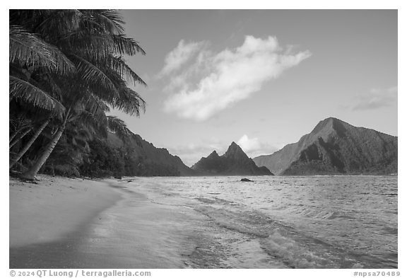 Ofu South Beach, Sunuitao Peak and Piumafua Mountain. National Park of American Samoa (black and white)