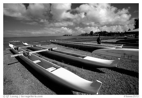 Traditional outtrigger canoes in Hilo. Big Island, Hawaii, USA (black and white)