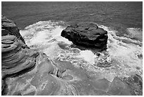 Layered rocks, Portlock. Oahu island, Hawaii, USA (black and white)