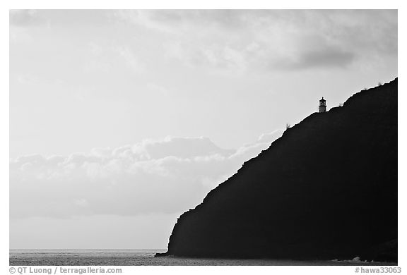 Makapuu head lighthouse, sunrise. Oahu island, Hawaii, USA