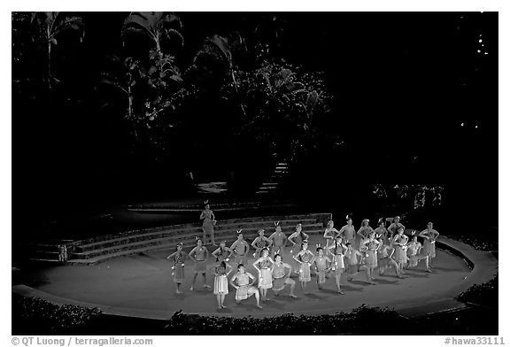 Maori dancers. Polynesian Cultural Center, Oahu island, Hawaii, USA