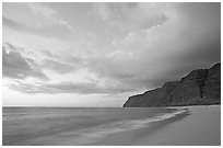 Polihale Beach and Na Pali cliffs,  dusk. Kauai island, Hawaii, USA (black and white)