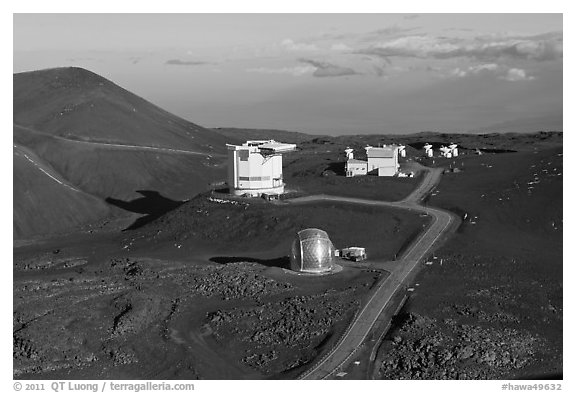 Caltech Submillimeter Telescope, James Clerk Maxwell Telescope, and submillimeter Array. Mauna Kea, Big Island, Hawaii, USA (black and white)