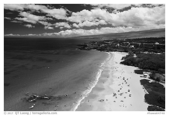 Aerial view of Hapuna Beach and resorts. Big Island, Hawaii, USA (black and white)