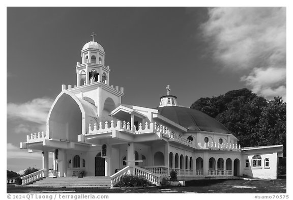 Church, Alao. Tutuila, American Samoa (black and white)