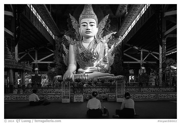 Five-story buddha, Ngahtatgyi Pagoda. Yangon, Myanmar (black and white)