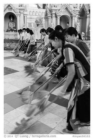 Floor sweepers, Shwedagon Pagoda. Yangon, Myanmar (black and white)