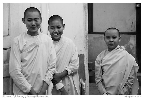 Smiling nuns, Zayar Theingi Nunnery, Sagaing. Myanmar (black and white)