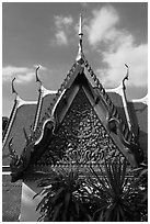 Gilded temple roof, Phu Kaho Thong. Bangkok, Thailand (black and white)