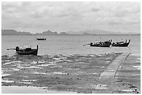Rai Leh East at low tide. Krabi Province, Thailand ( black and white)