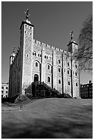 White Tower and lawn, the Tower of London. London, England, United Kingdom ( black and white)