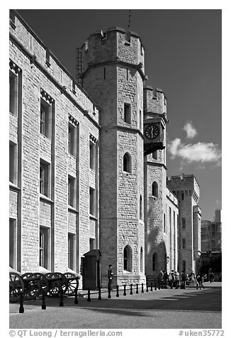 Towers and sentry, The Jewel House, part of the Waterloo Barracks, Tower of London. London, England, United Kingdom (black and white)