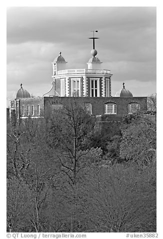 Flamsteed House with the Red Time Ball. Greenwich, London, England, United Kingdom (black and white)