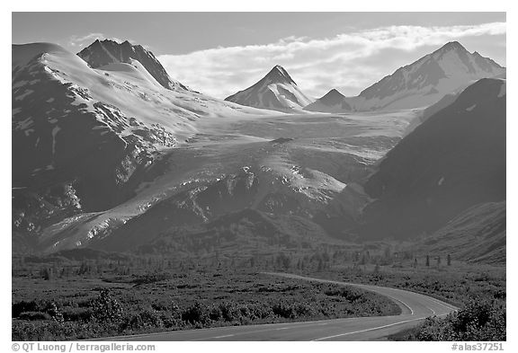 Richardson and Worthington Glacier, afternoon. Alaska, USA