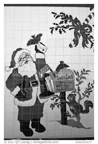 Santa Claus mural. North Pole, Alaska, USA