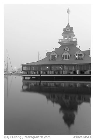 Boathouse restaurant in fog at sunrise, Coronado. San Diego, California, USA