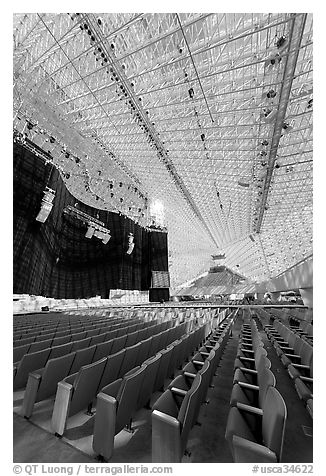 Interior of the Crystal Cathedral, with seating for 3000. Garden Grove, Orange County, California, USA (black and white)