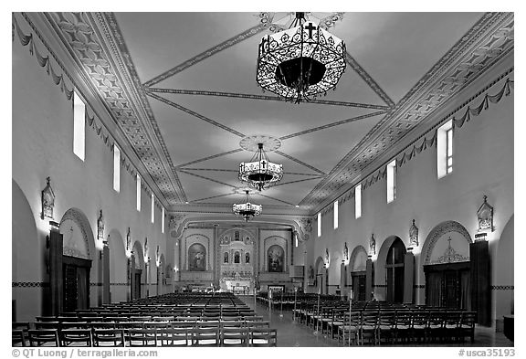Chapel, Mission Santa Clara de Asis, Santa Clara University. Santa Clara,  California, USA (black and white)