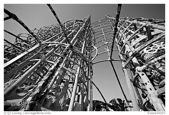 Simon Rodia  Watts Towers. Watts, Los Angeles, California, USA (black and white)