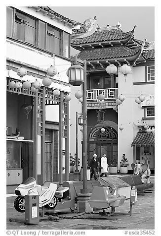 Rides and buildings in Chinese style, Chinatown. Los Angeles, California, USA