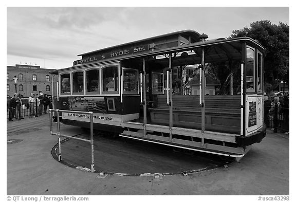 Cable car on turn table. San Francisco, California, USA (black and white)