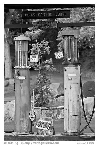 America oldest double gravity gas pumps, Kings Canyon Lodge. Giant Sequoia National Monument, Sequoia National Forest, California, USA (black and white)