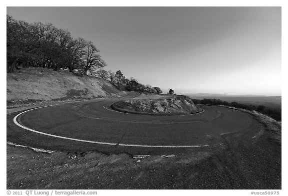 Hairpin curve, Mt Hamilton road. San Jose, California, USA