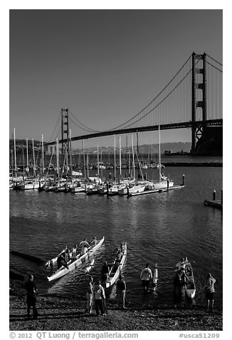 Presidio Yacht Club and Golden Gate Bridge. California, USA
