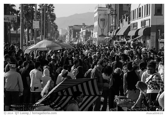Crowds on Ocean Front Walk. Venice, Los Angeles, California, USA (black and white)