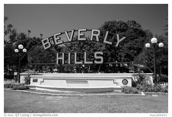 Berverly Hills sign in park. Beverly Hills, Los Angeles, California, USA (black and white)