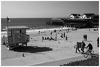 Redondo Beach pier, Redondo Beach. Los Angeles, California, USA ( black and white)