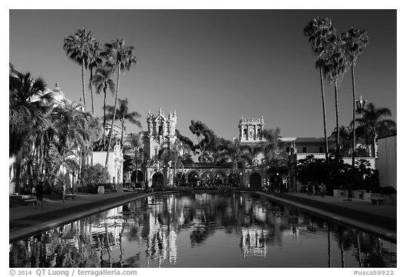 Casa de Balboa and House of Hospitality reflected in lily pond. San Diego, California, USA (black and white)