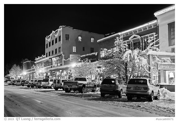 Wintry street at night, Truckee. California, USA (black and white)