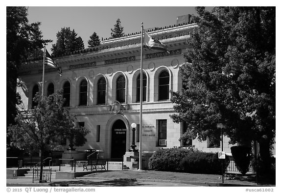 El Dorado County courthouse, Placerville. California, USA (black and white)